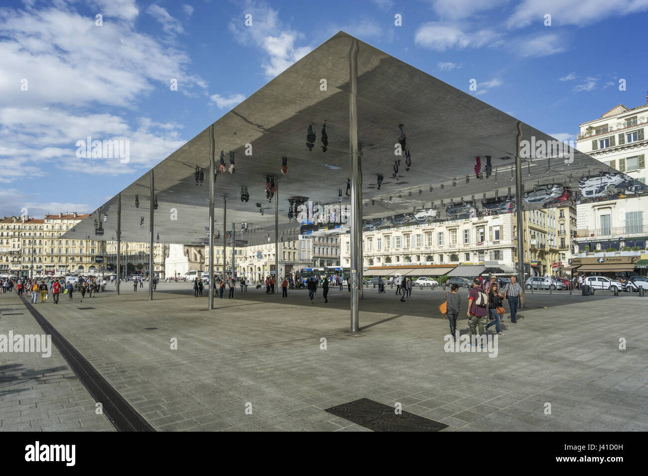 Ombriere Spiegel von Norman Foster, Vieux Port, Quai des Belges, Marseille, Provence-Alpes-Côte d ' Azur, Frankreich Stockfoto