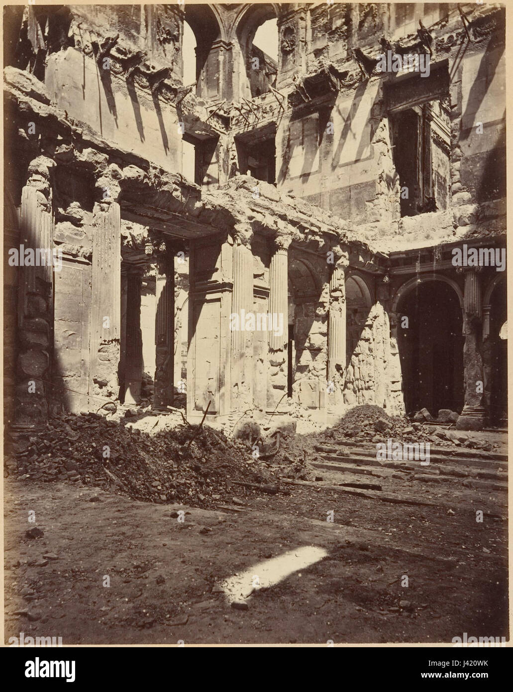 Les Ruines de Paris et de ses Environs 1870 1871, Cent Fotografien, Premier Volumen. DP161587 Stockfoto