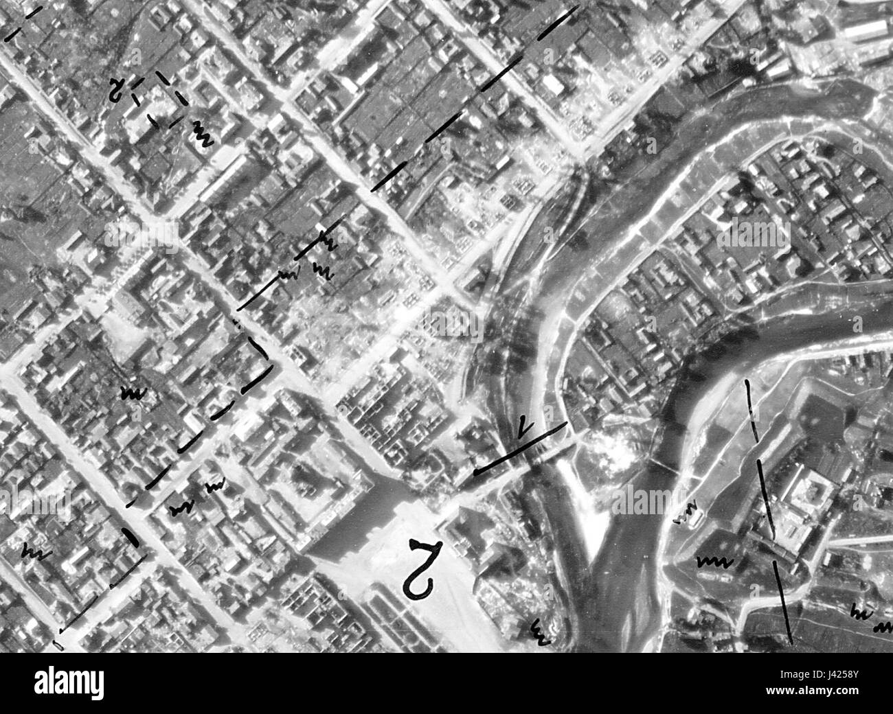 Luftwaffe 3 bezeichnet eine Einheit der deutschen Luftwaffe während des Zweiten Weltkriegs, während Velikiye Luki ein Ort von strategischer Bedeutung während des Konflikts war. Stockfoto