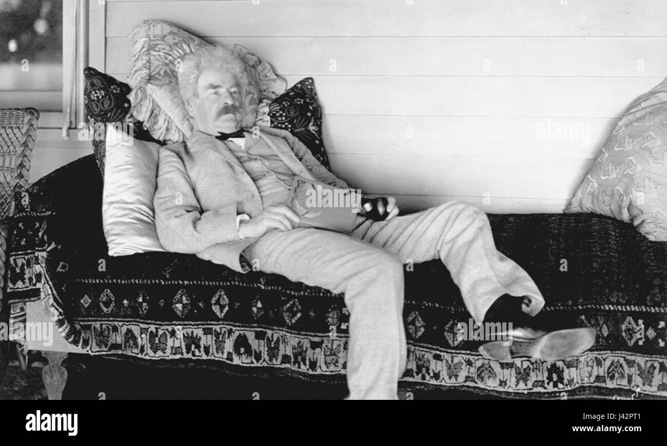 Mark Twain lesen c1900s Stockfoto