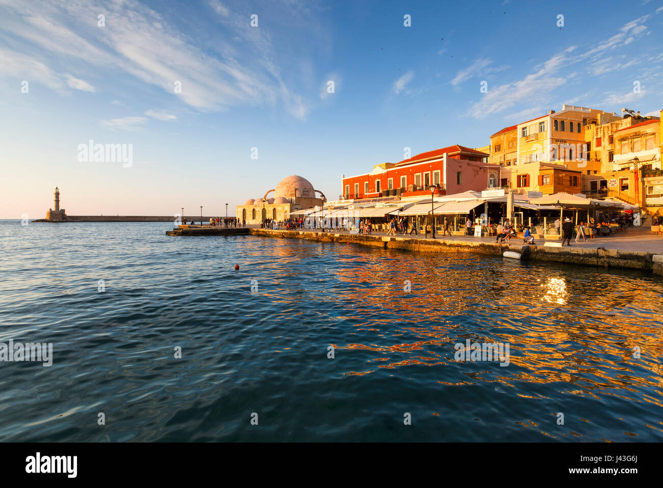 Am Abend Blick auf die Altstadt von Chania auf Kreta, Griechenland. Stockfoto