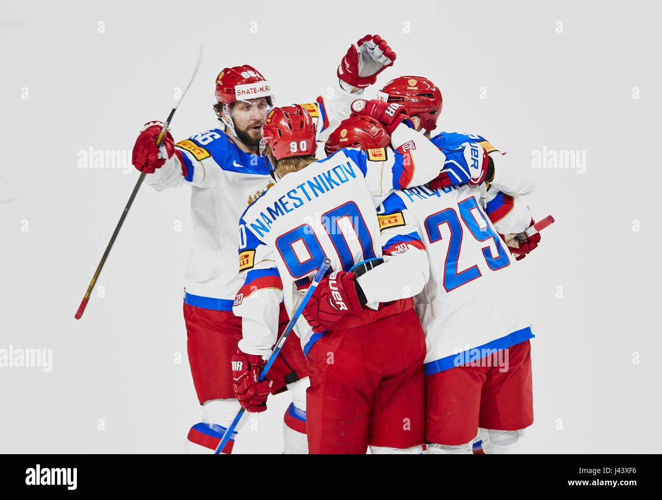 Nikita KUCHEROV, RUS 86 (NHL Tampa Bay Lightning) feiern dem Ziel, Deutschland - Russland 3-6 Eishockey WM Weltmeisterschaften 2017, Deutschland, DEB, Köln 8. Mai 2017 © Peter Schatz / Alamy Live News Stockfoto