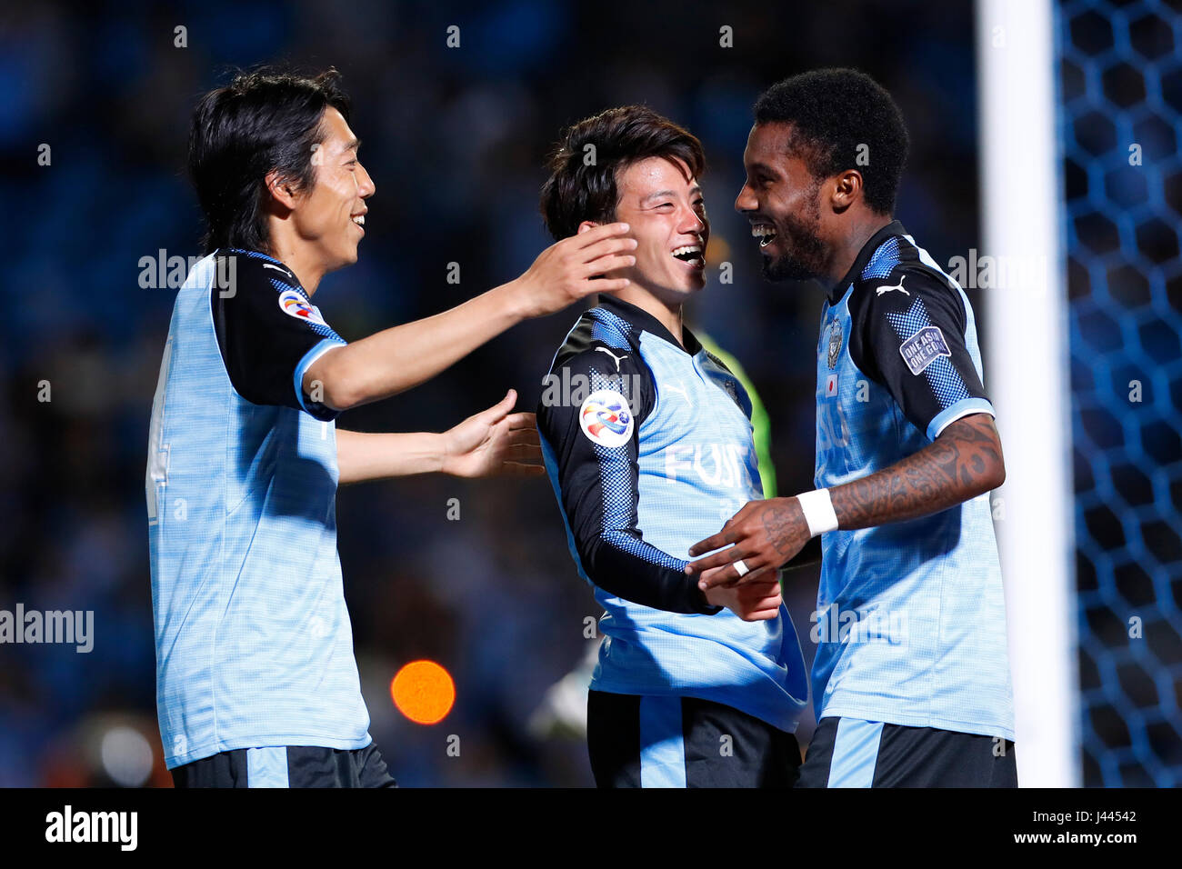 Kawasaki Todoroki Stadium, Kanagawa, Japan. 9. März 2017. (L-R) Kengo Nakamura, Tatsuya Hasegawa, Rhayner (Frontale), 9. März 2017 - Fußball /Soccer: 2017 AFC Champions League-Gruppe G-match zwischen Kawasaki Frontale - östlichen SC Kawasaki Todoroki Stadium, Kanagawa, Japan. Bildnachweis: Yohei Osada/AFLO SPORT/Alamy Live-Nachrichten Stockfoto