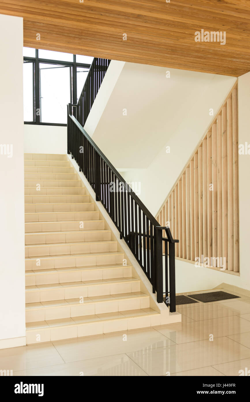 Treppen Innen Moderne Villa Stockfotografie Alamy