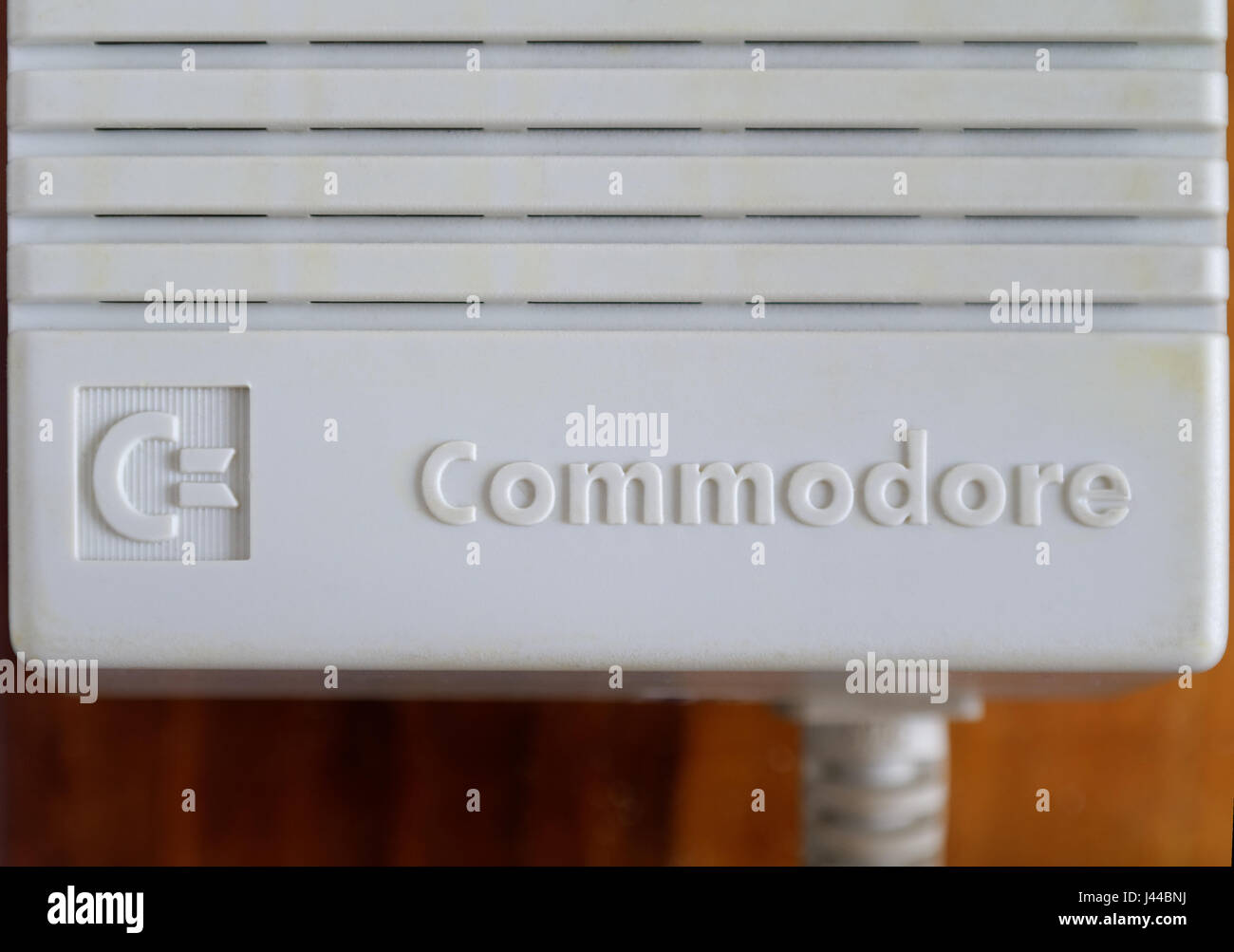 Commodore-Logo auf das Netzteil Stockfoto