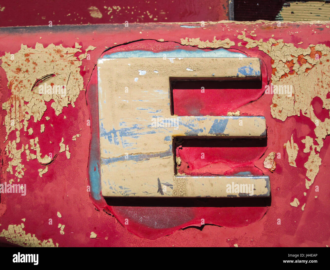 Metallische Buchstabe "E" Stockfoto