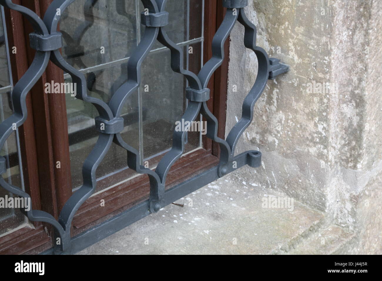 Eisenstangen auf barocke Fenster Stockfoto