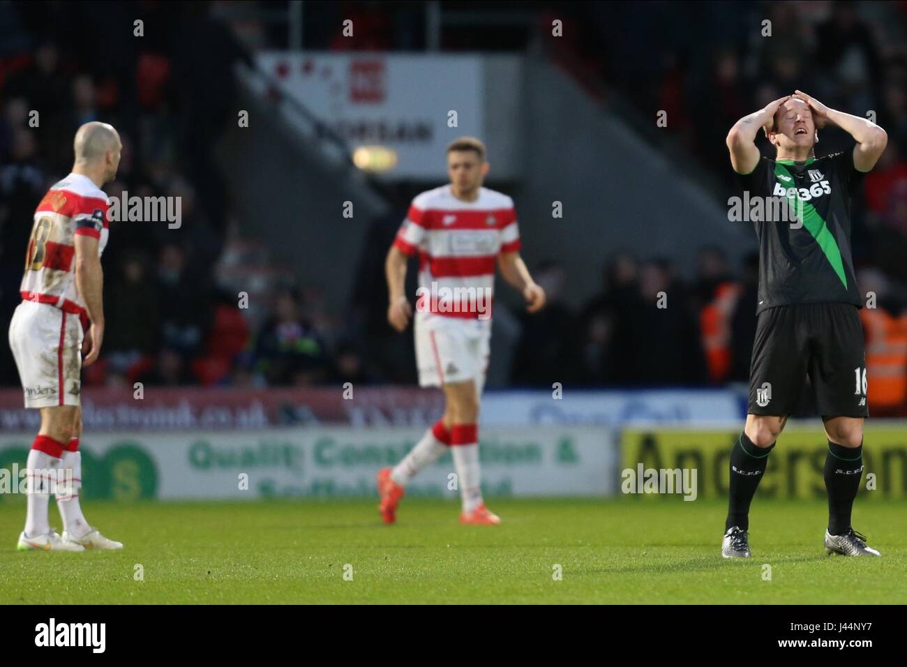 CHARLIE ADAM DONCASTER V STOKE KEEPMOAT Stadion DONCASTER ENGLAND 9. Januar 2016 Stockfoto