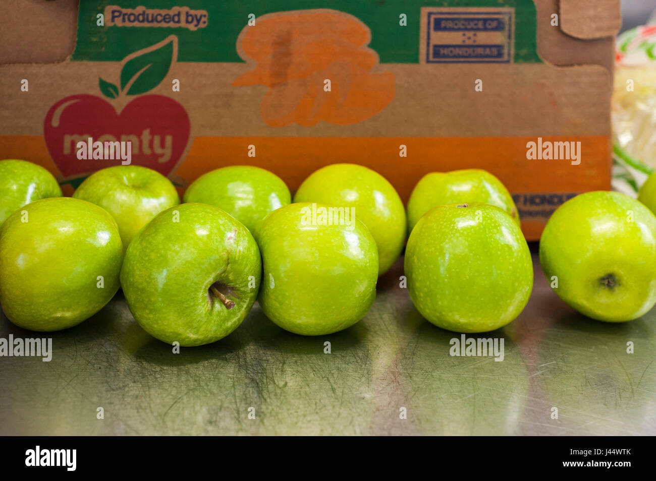 Granny Smith Äpfel Obst essen gesunde Zutaten für Apfelkuchen Stockfoto