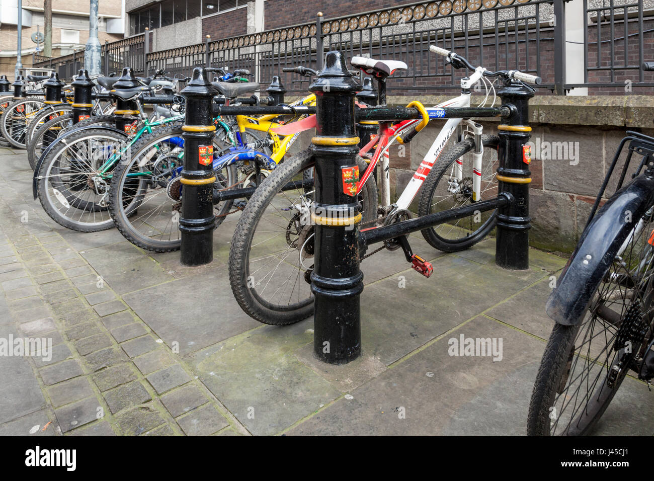 Stadtzentrum Bike Rack. Parkplätze für Fahrräder in Nottingham, England, Großbritannien Stockfoto