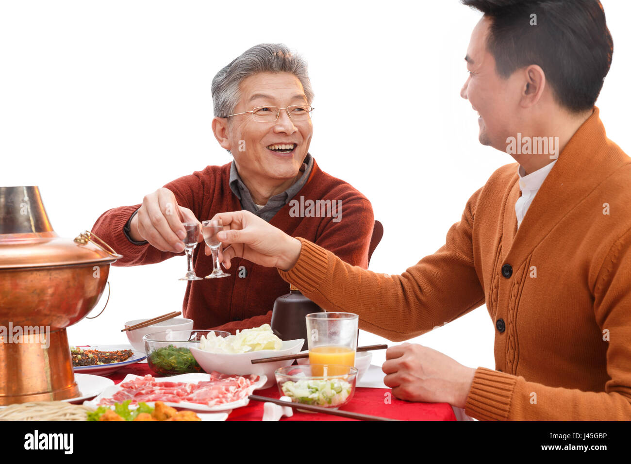 Glücklich Familientreffen Abendessen für das chinesische Neujahr Stockfoto