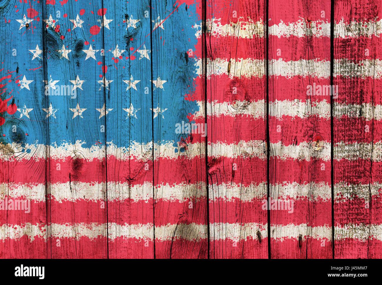 USA-Flagge auf alten Holzzaun Stockfoto