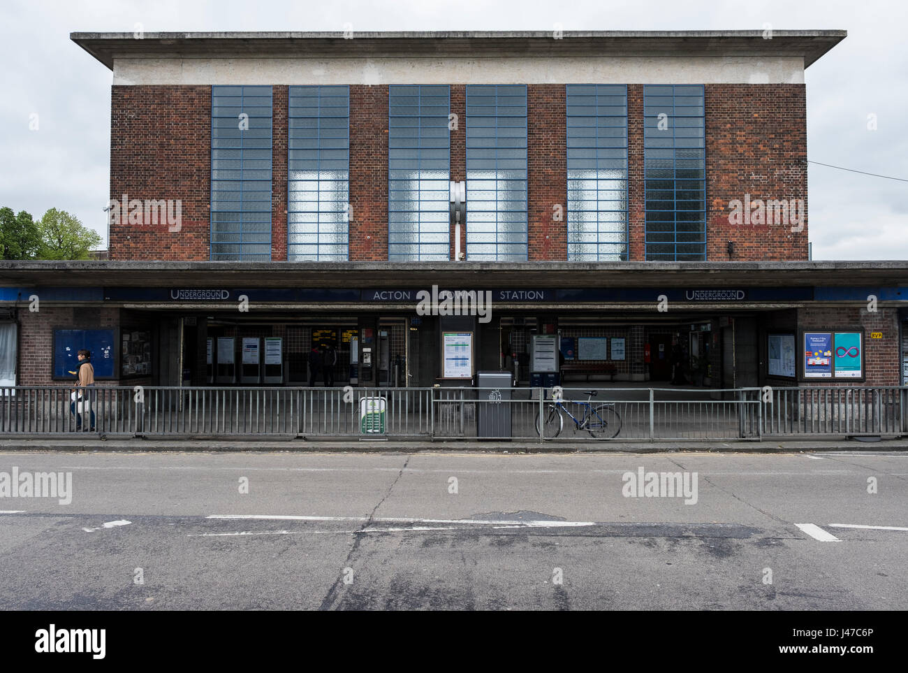 Acton Town station Stockfoto