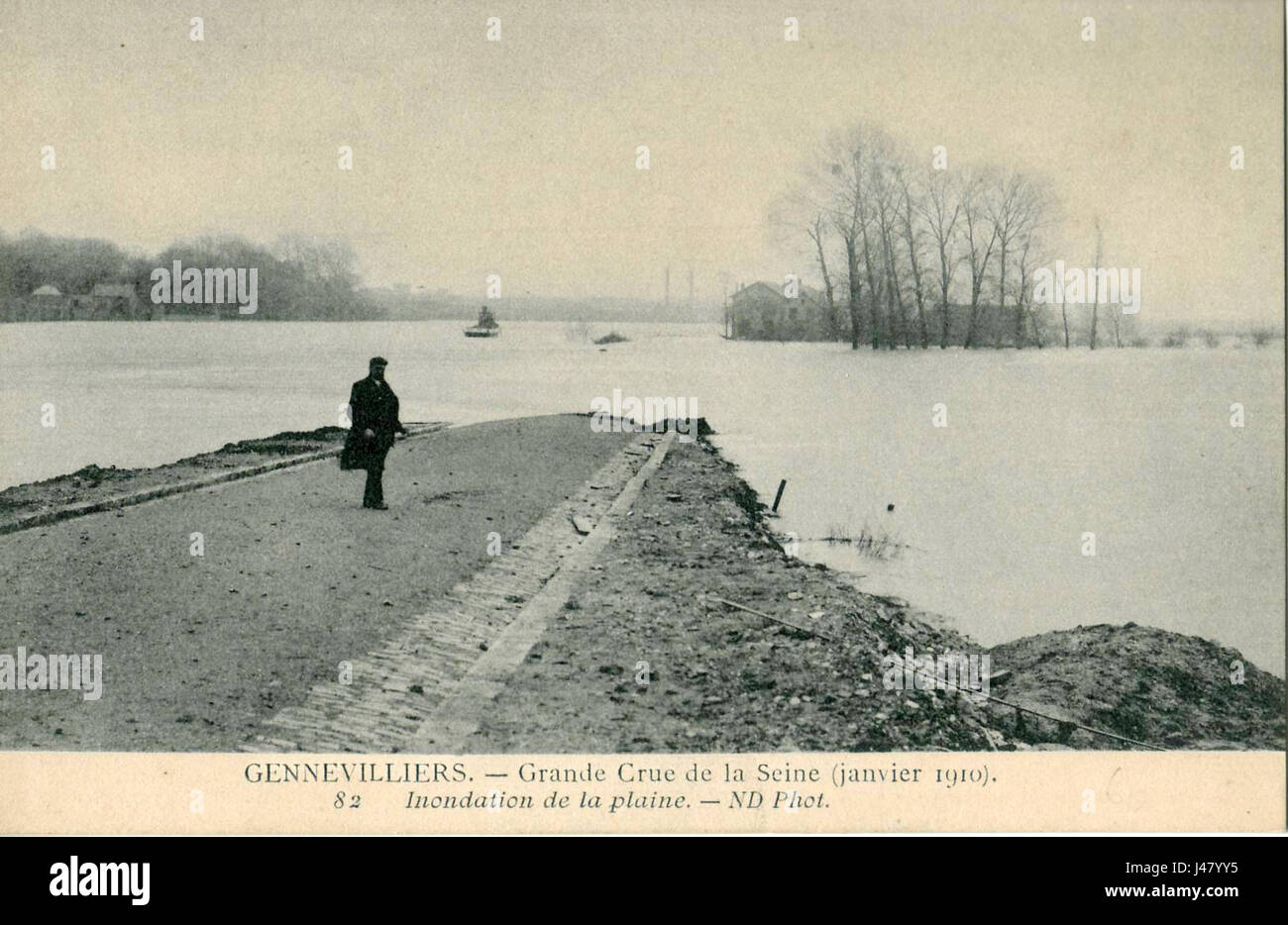 Die Grande Crue de la seine ereignete sich im Januar 1910 in Gennevilliers, Frankreich. Dieses bedeutende Ereignis führte zu einer weitverbreiteten Überschwemmung, die einen Großteil des Einzugsgebiets der seine betraf und schwere Schäden in der Umgebung verursachte. Stockfoto