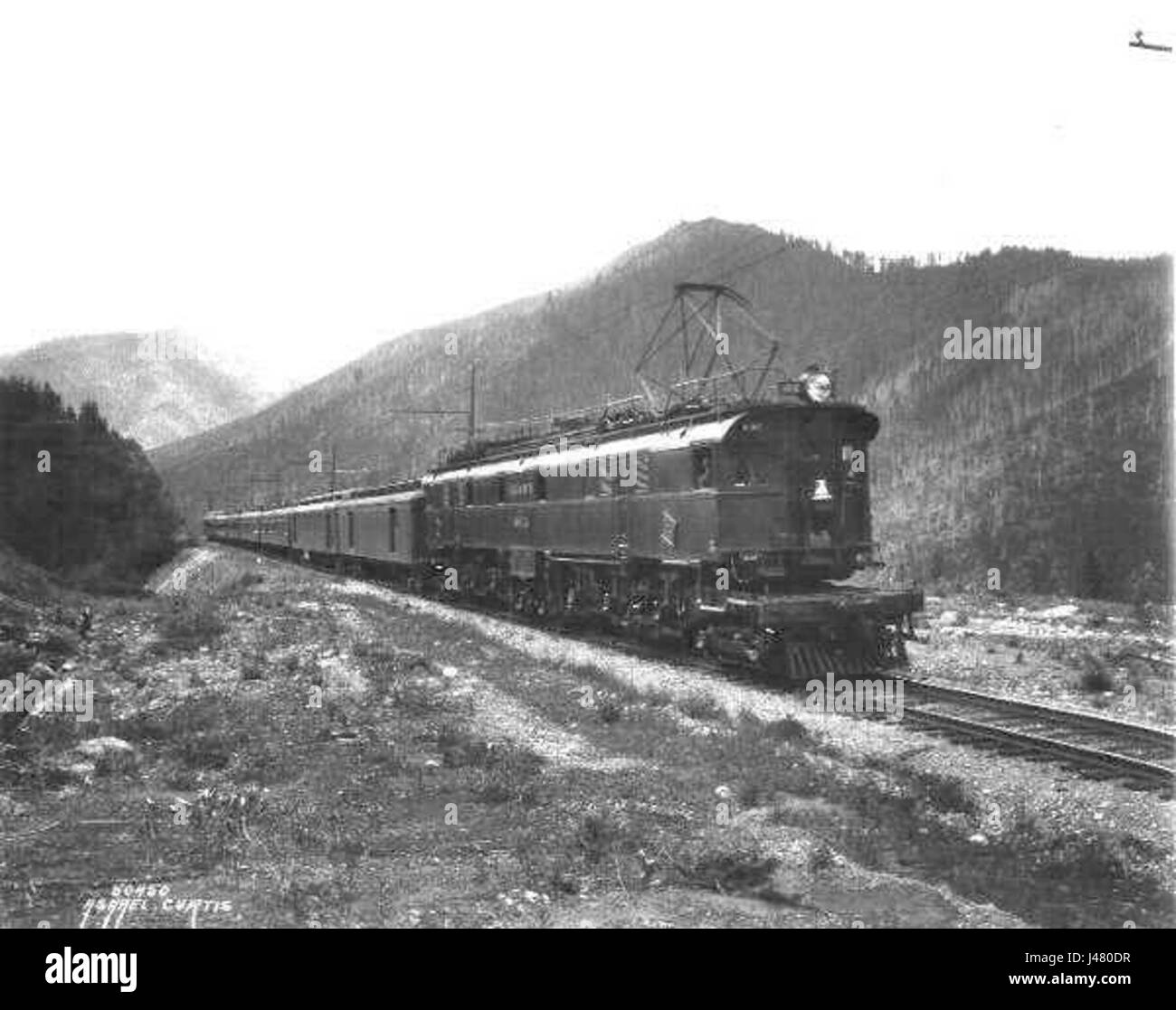 MILW EP 31 bezieht sich auf einen elektrischen Personenzug, der von der Eisenbahngesellschaft Milwaukee Road eingesetzt wird. Sie war Teil der Entwicklung elektrischer Züge für den Personenverkehr in den Vereinigten Staaten. Stockfoto