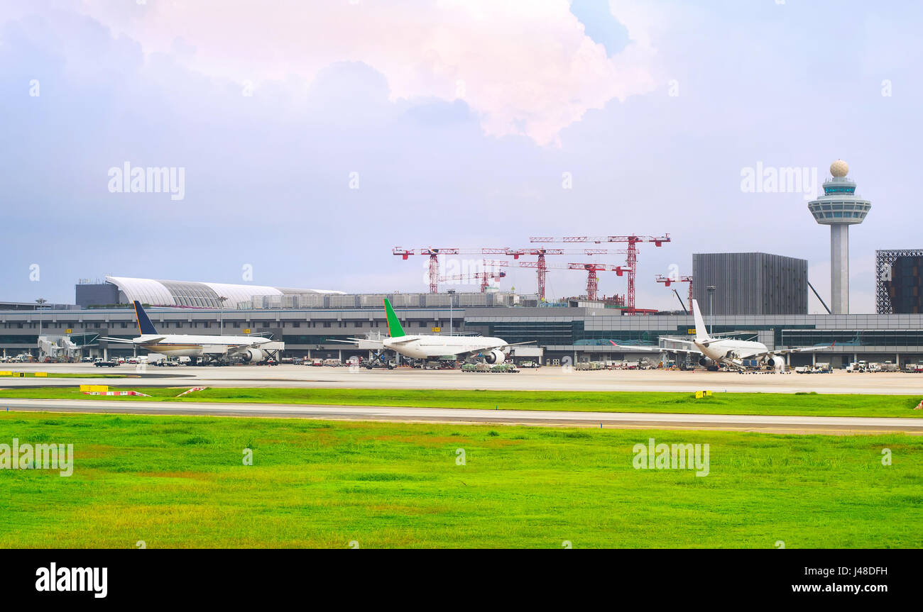 Singapur - 13. Januar 2017: Internationalen Flughafen Changi in Singapur. Changi Airport dient mehr als 100 Fluggesellschaften 6.100 wöchentliche Flüge Stockfoto