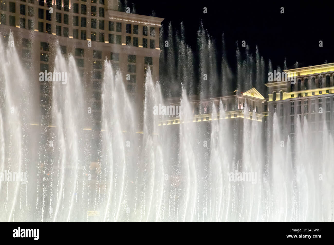 Brunnen von außen Caesars Palace Hotel und Casino in der Nacht in Las Vegas Stockfoto