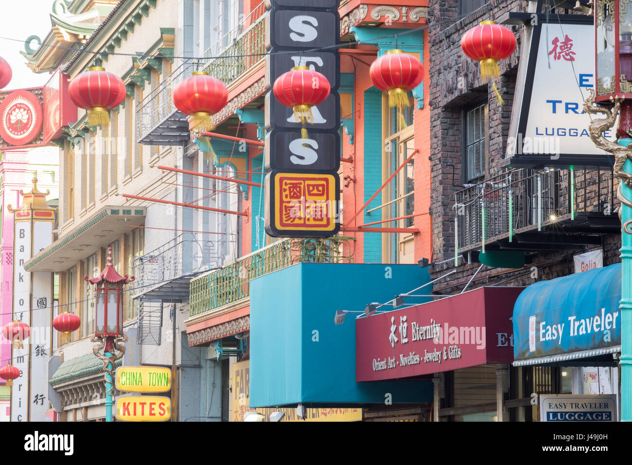 San Francisco, California, Vereinigte Staaten von Amerika - 9. Mai 2017: Grant Avenue in Chinatown von San Francisco Stockfoto