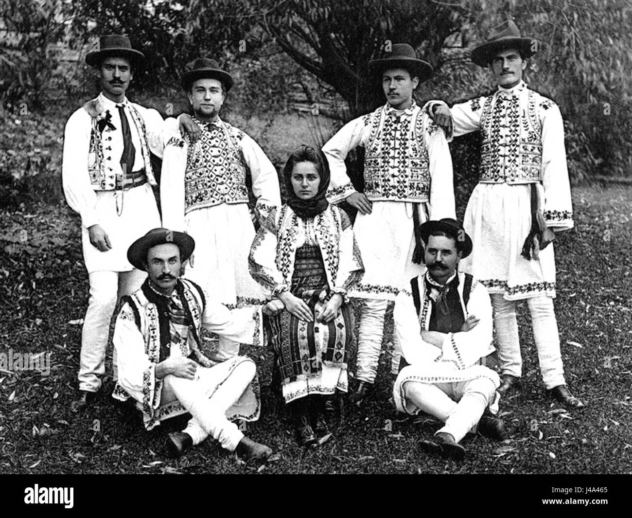 Dieser französische Titel bedeutet „nationale Stellen des Unterbezirks Soutchava“ und bezieht sich wahrscheinlich auf Postdienste oder historische Postverwaltungen in der Region. Stockfoto