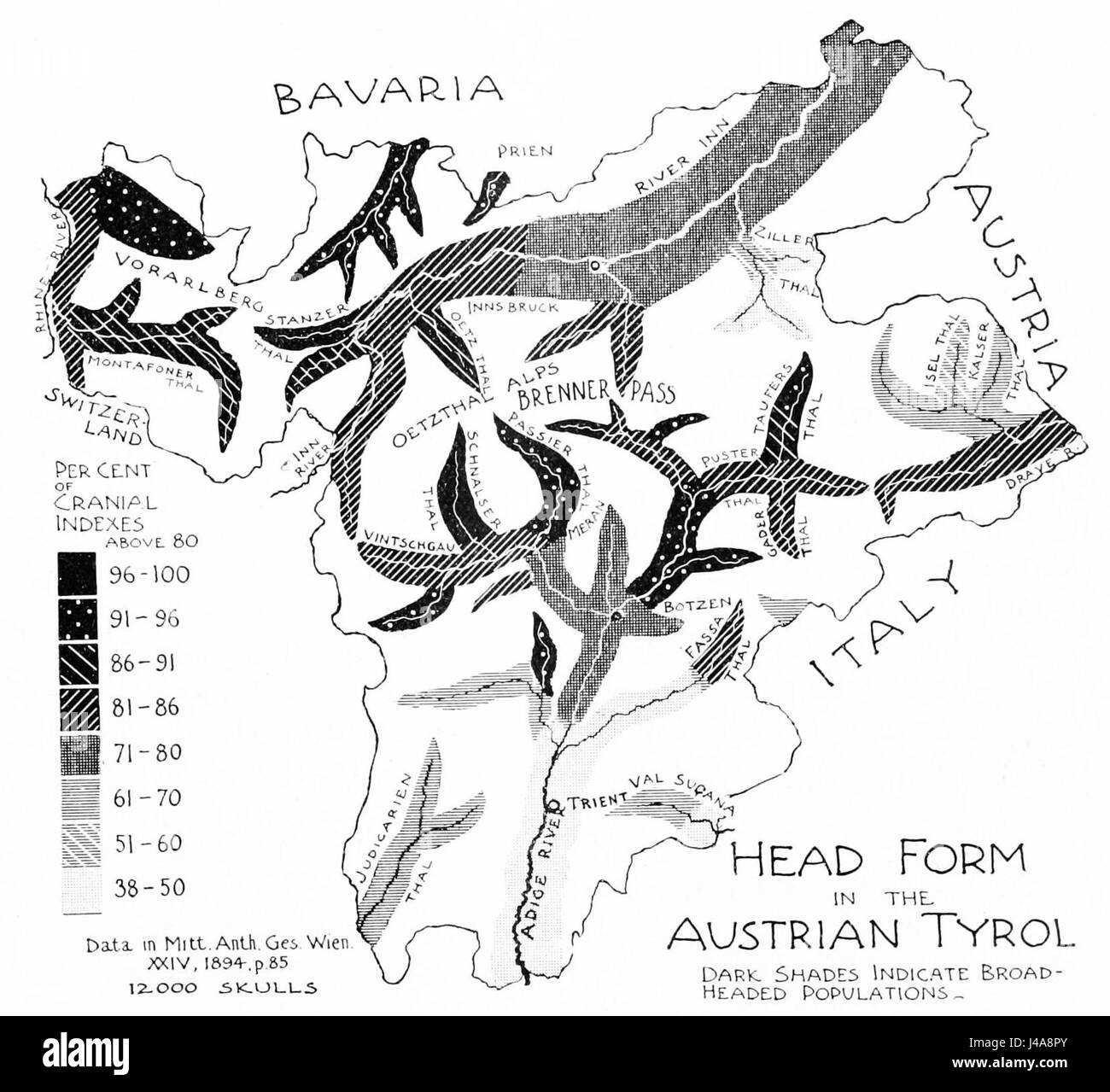 Diese Karte aus dem „Popular Science Monthly“ Vol. 50 (1897) zeigt die Verteilung des kranialen Index in Mitteleuropa und zeigt die Unterschiede in Kopfformen und -Größen basierend auf geografischen und ethnischen Faktoren. Stockfoto