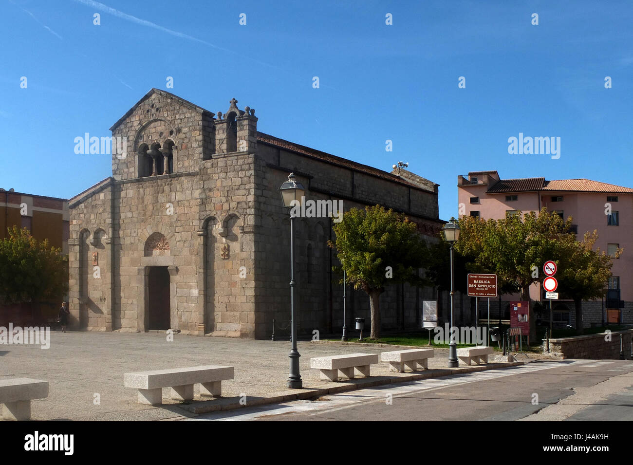 Basilica di san simplicio Fotos und Bildmaterial in hoher Auflösung