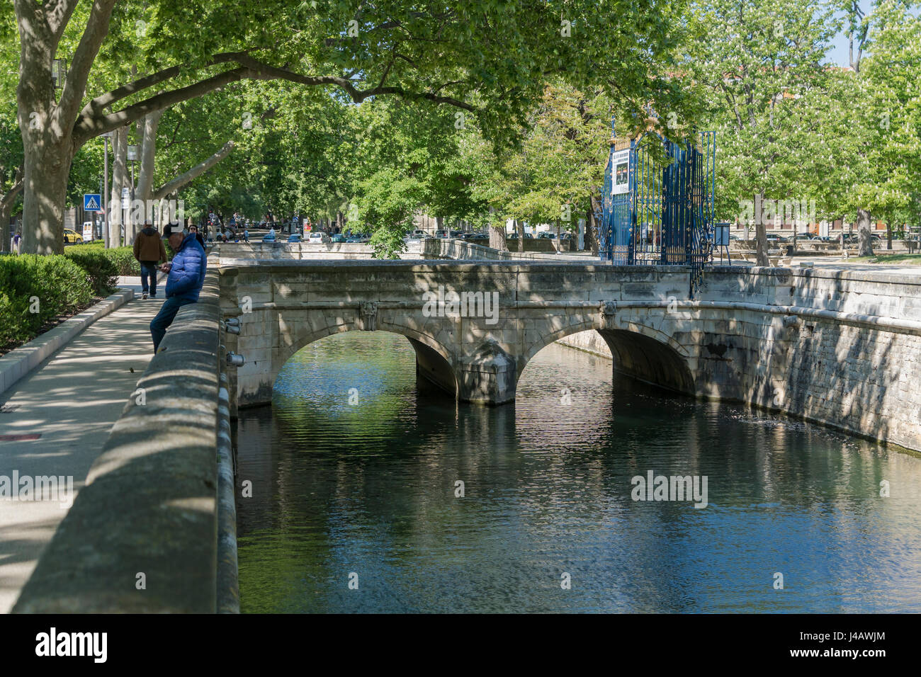 Die Quais De La Fontaine in Nimes, Frankreich Stockfoto