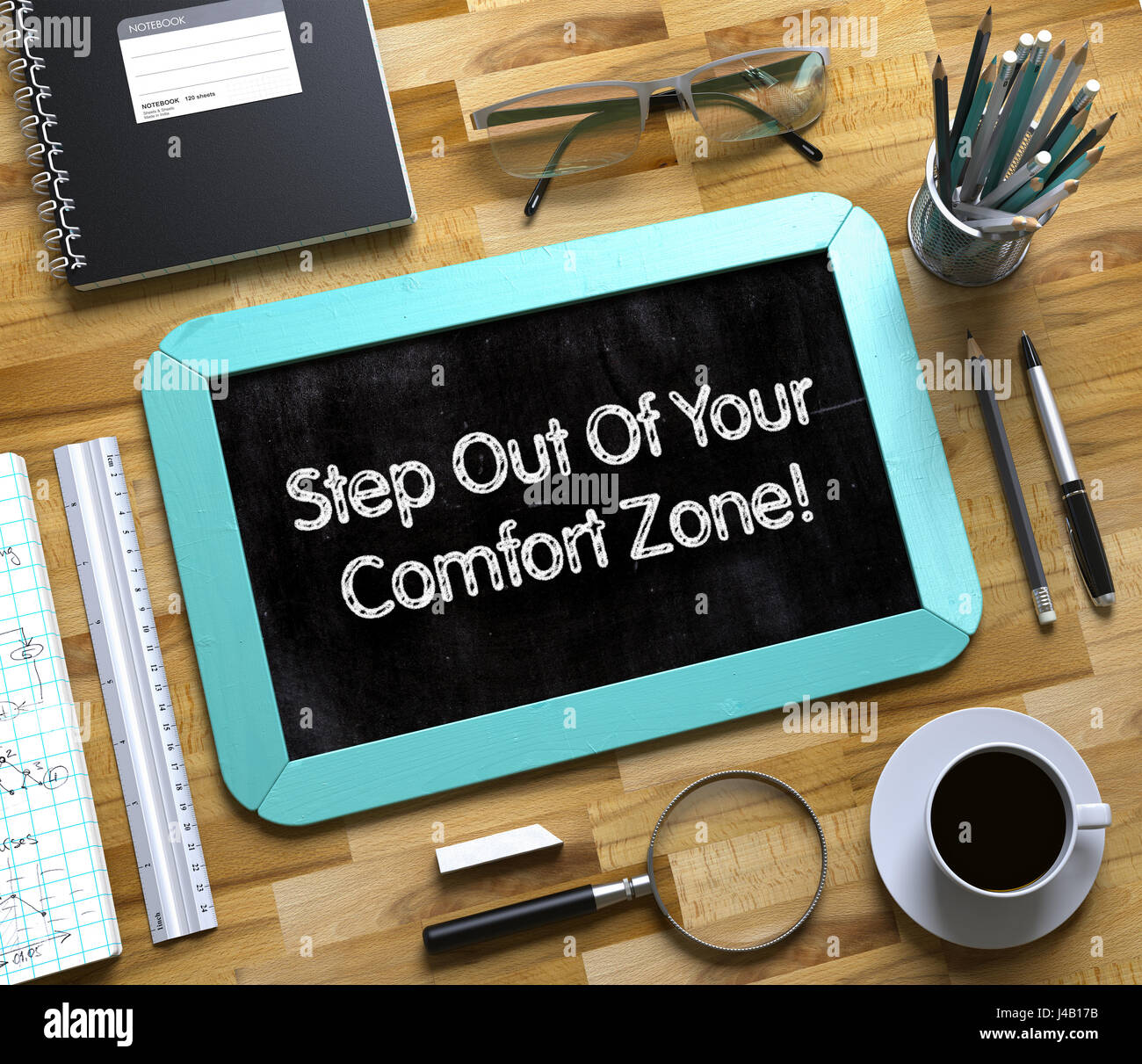 Schritt aus Ihrem Komfort-Zone - Text auf kleinen Tafel. Stockfoto