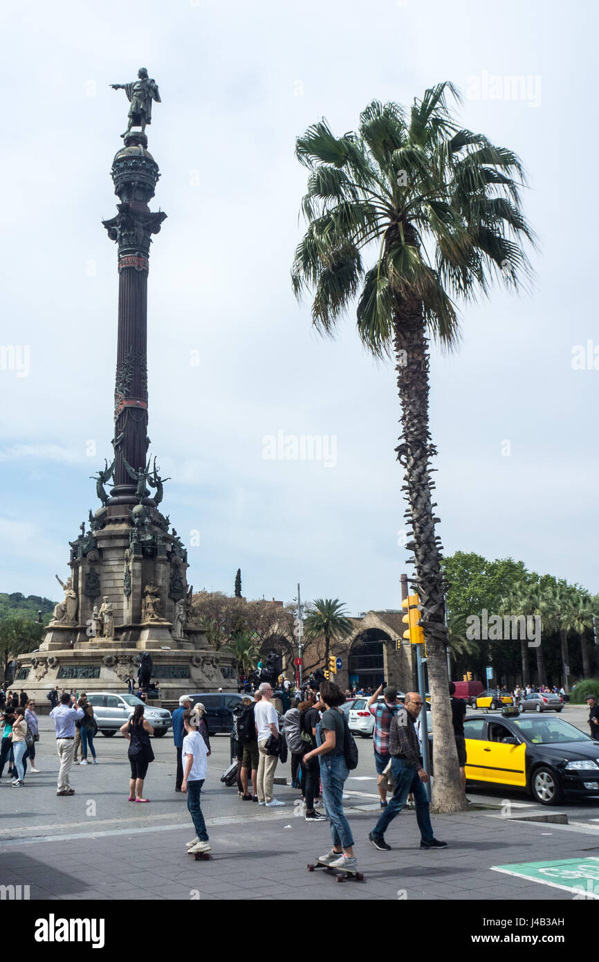 Kolumbus-Denkmal am unteren Ende der La Rambla, Barcelona, Spanien. Stockfoto