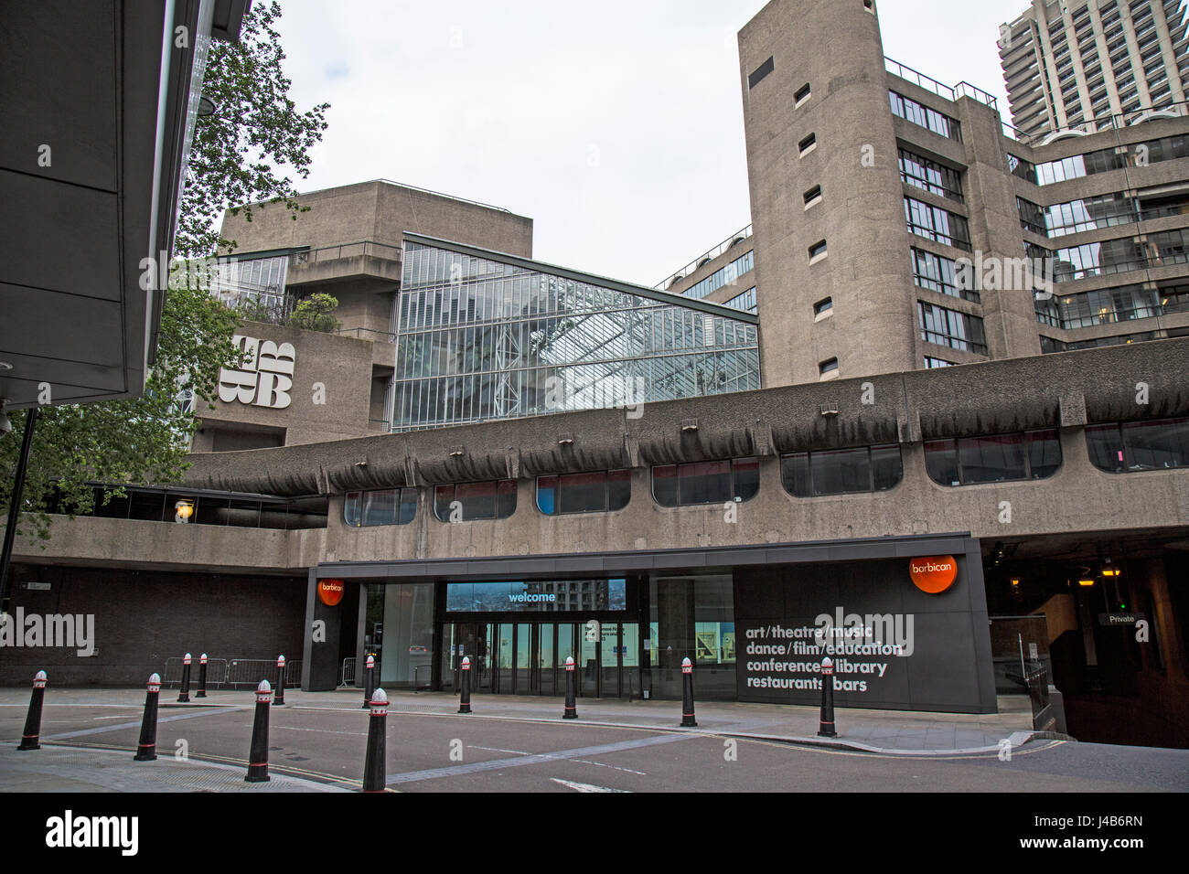 Das Barbican Theatre in London. Stockfoto