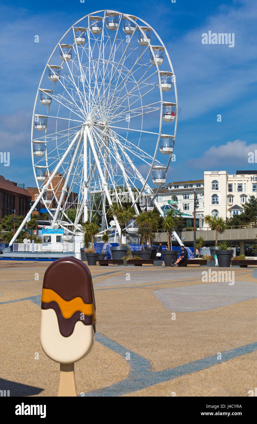 Bournemouth - Riesenrad, Riesenrad, am Pier Ansatz, Bournemouth im Mai Stockfoto