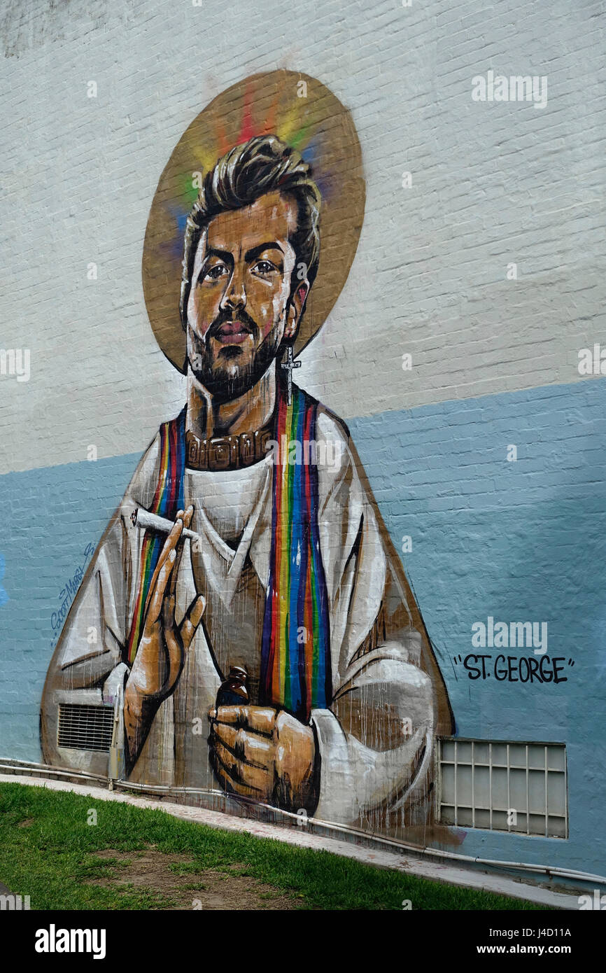 Eine Wandbild gemalt in 2017 Darstellung der internationalen Gesangsstar George Michael im innerstädtischen Vorort Erskineville, Sydney, NSW, Australien Stockfoto