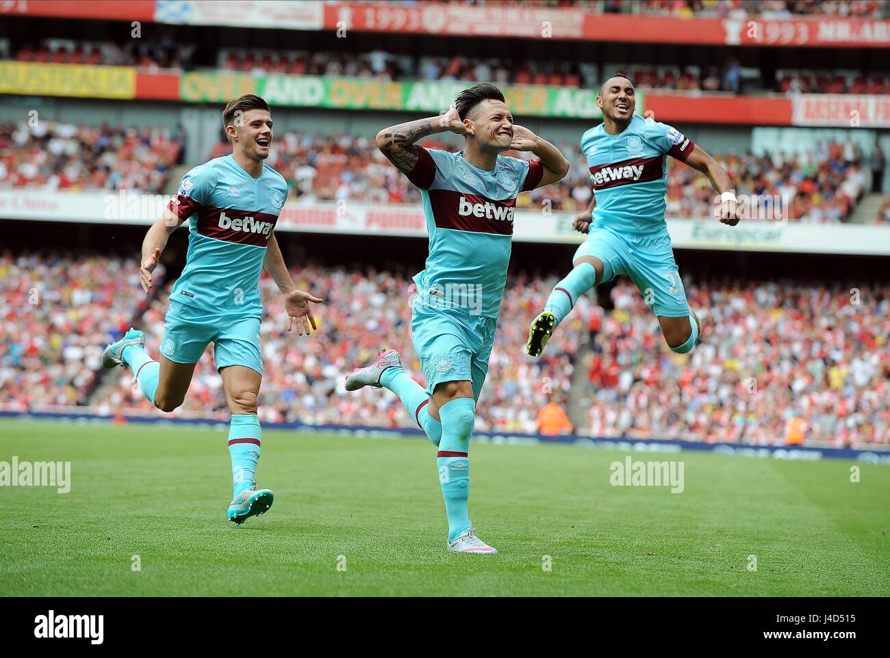 MAURO ZARATE von WEST Ham United vereinen ARSENAL V WEST HAM UNITED EMIRATES Stadion LONDON ENGLAND 9. August 2015 Stockfoto