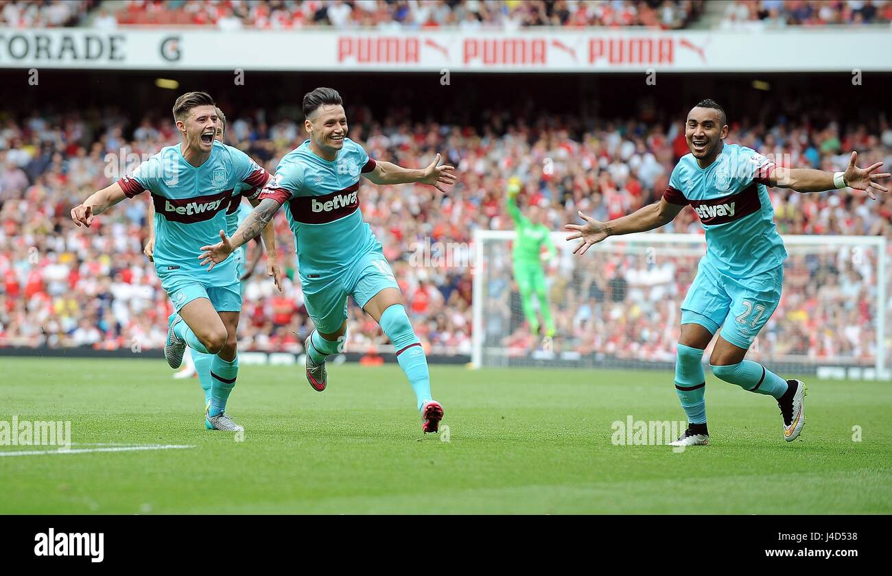 MAURO ZARATE von WEST Ham United vereinen ARSENAL V WEST HAM UNITED EMIRATES Stadion LONDON ENGLAND 9. August 2015 Stockfoto