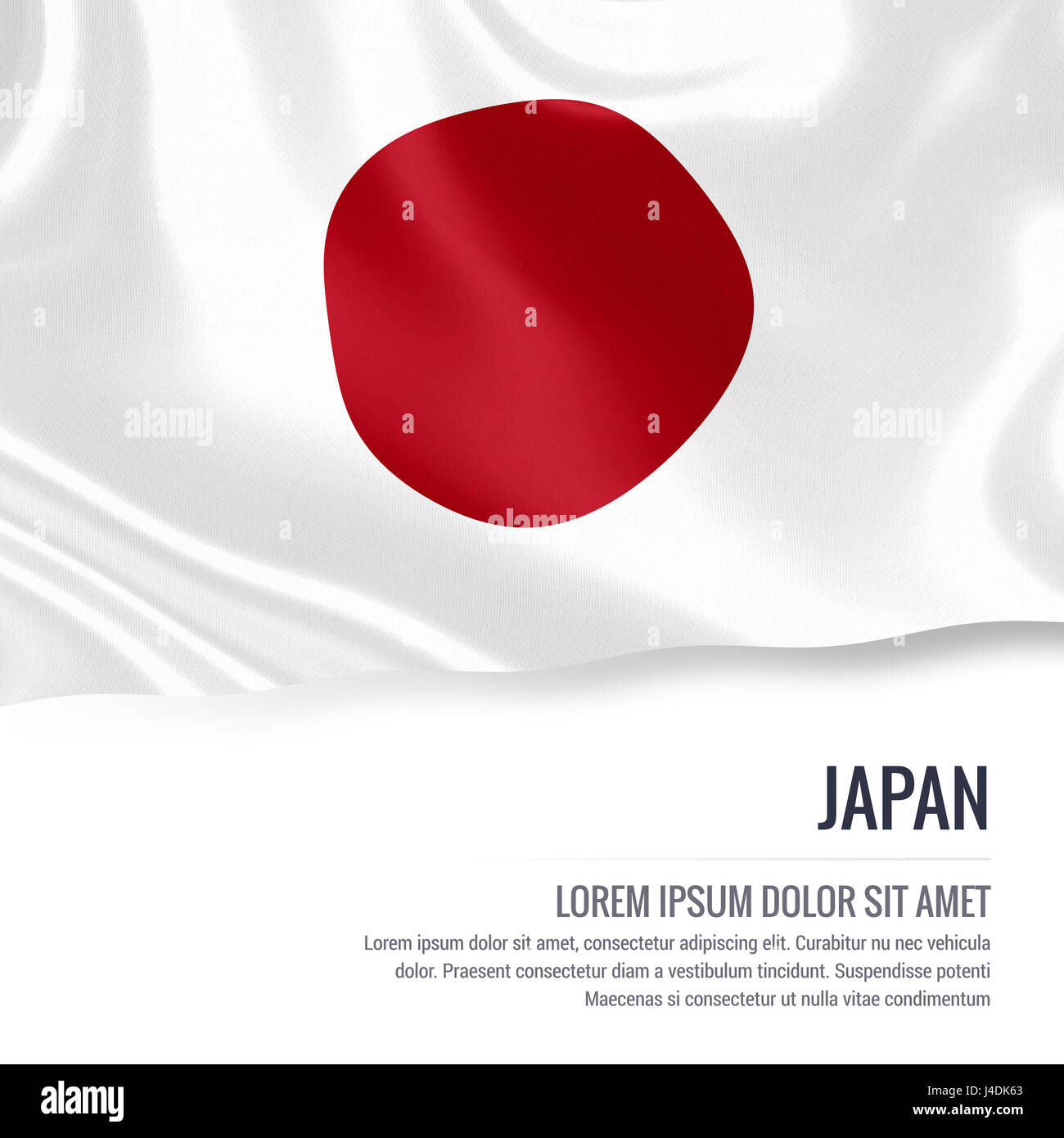 Seidige Flagge von Japan auf einem isolierten weißen Hintergrund mit dem weißen Textbereich für Ihre Anzeige Nachricht winken. 3D-Rendering. Stockfoto