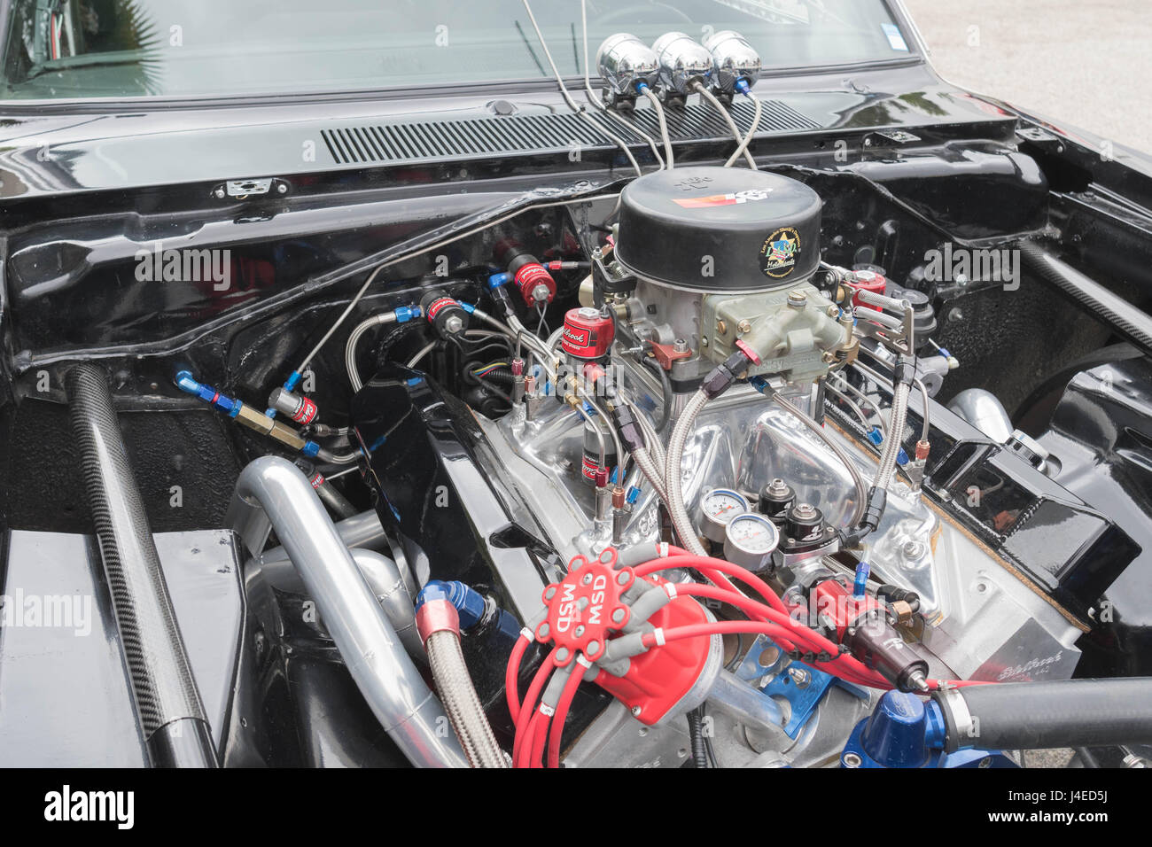 Torrance, USA – 5. Mai 2017: LASD Motorsports Cuda-Engine auf dem Display während der 12. jährliche Edelbrock Car Show. Stockfoto