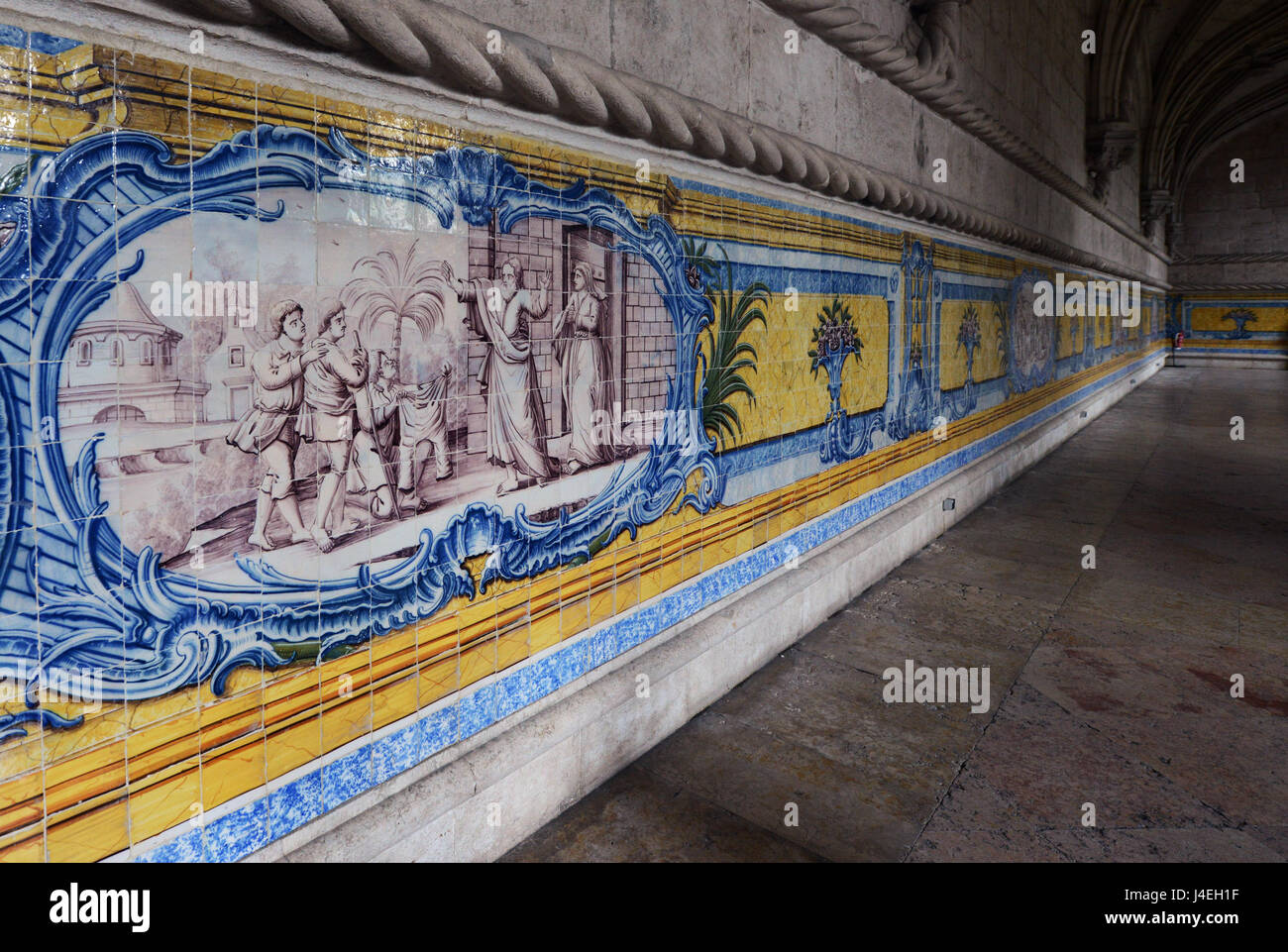 Portugiesische Keramik Gemälde schmücken die Innenräume der Jerónimos Kloster in Belem, Lissabon. Stockfoto