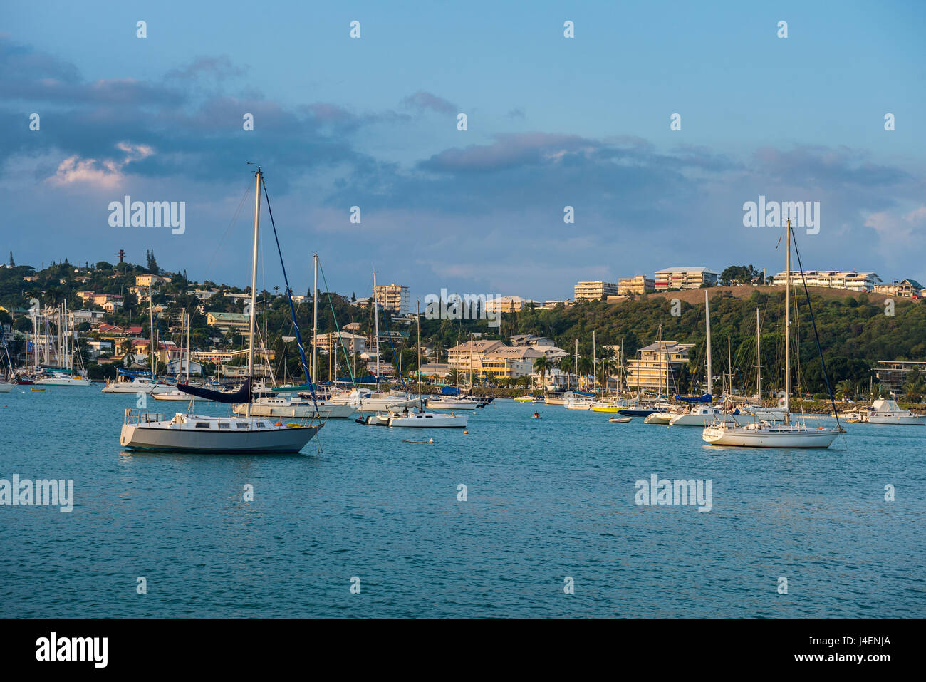 Kleine Boote in Magenta Port Sud, Bucht, Noumea, Neukaledonien, Pazifik Stockfoto