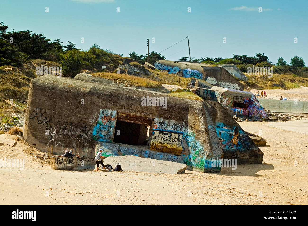 WWII deutsche Bunker, La Plage De La Conche des Baleines auf Inseln NW Küste. Le Gillieux, Ile de Ré, Charente-Maritime, Frankreich Stockfoto