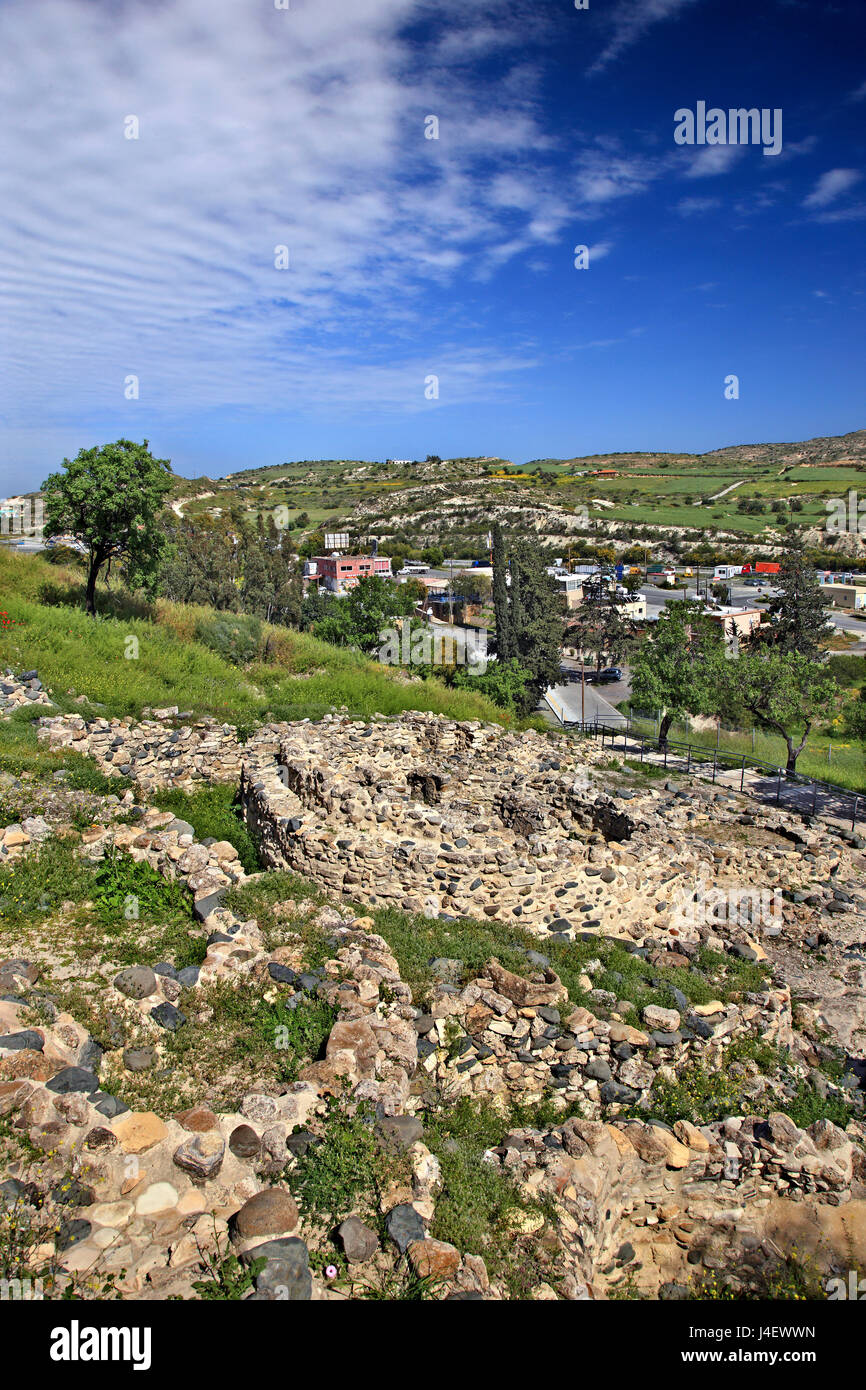 In der archäologischen Stätte von gelegenen Ruinen (oder "Choirokoitia"-UNESCO-Weltkulturerbe), eine Siedlung aus der Jungsteinzeit, Bezirk Larnaka, Zypern. Stockfoto