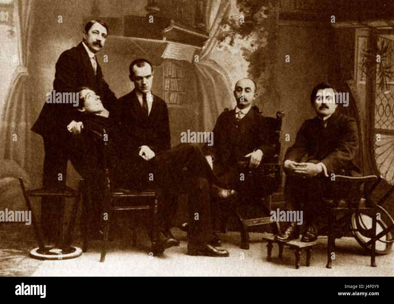 Matjuschin Kruchenykh Filonow Schkolnik Malewitsch Stockfotografie Alamy