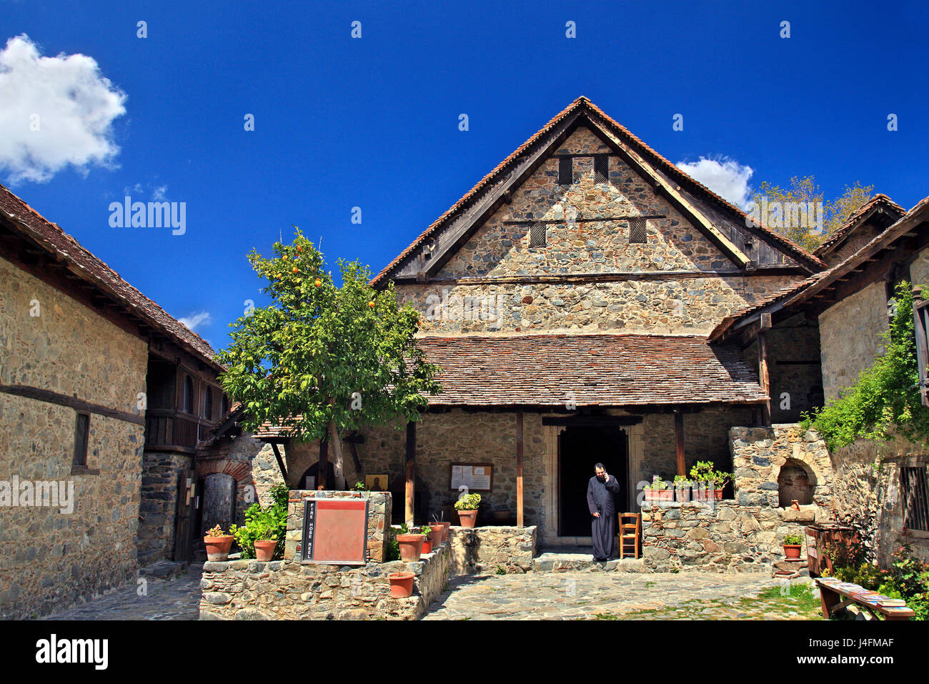 Agios Ioannis Lambadistis (Hl. Johannes) Kloster (UNESCO-Weltkulturerbe), Kalopanayiotis Dorf, Marathasavalley, Zypern. Stockfoto