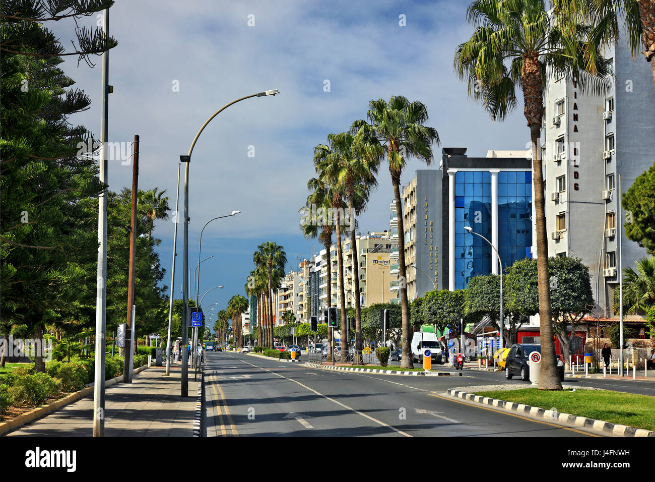 28. Oktober Avenue, die Küstenpromenade von Limassol (oder 'Lemessos') Stadt, Zypern. Stockfoto