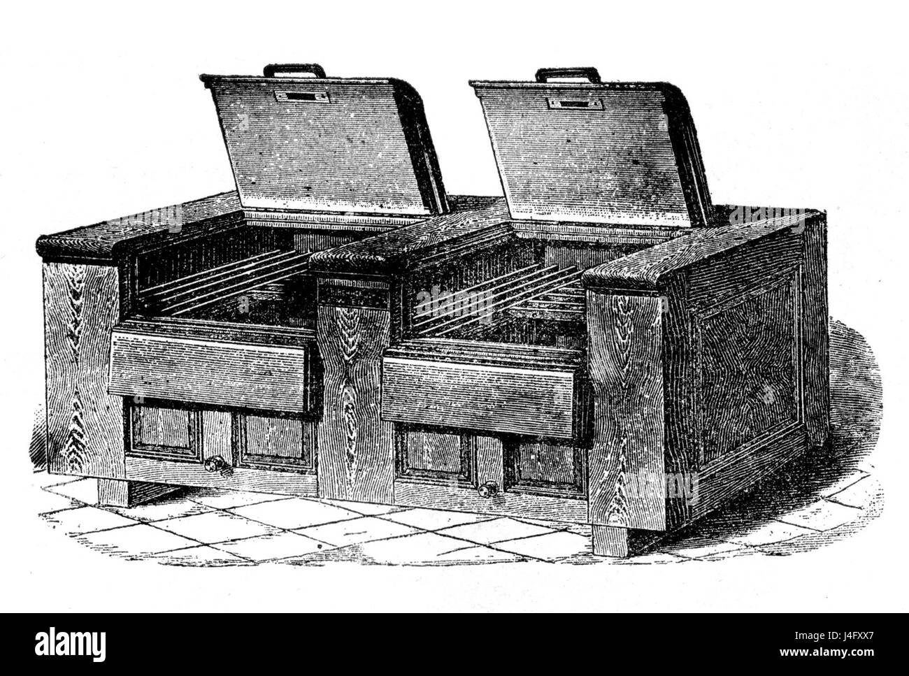 Speisenkonservator, ein deutscher Begriff für Konservierungsmittel, bezieht sich auf Stoffe oder Techniken, die zur Verlängerung der Haltbarkeit von Lebensmitteln verwendet werden. Diese Methoden sind wichtig für die Lebensmittelsicherheit und -Lagerung, insbesondere in Situationen, in denen die Versorgung mit frischen Lebensmitteln begrenzt ist. Stockfoto