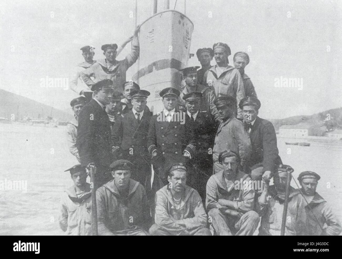 Dieses Bild zeigt die SMU 6 Gruppe, eine Gruppe der südvietnamesischen Armee während des Vietnamkrieges. Die Gruppe war bekannt für ihre militärische Rolle und ihren Beitrag im Konflikt, indem sie ihre Ausrüstung und Uniformen der damaligen Zeit hervorhob. Stockfoto