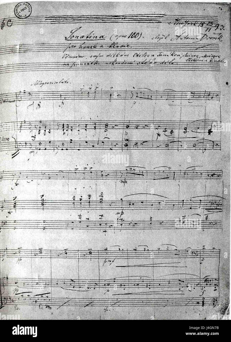 Das Titelbild der „Sonatina in G-Dur“ zeigt den Titel und das künstlerische Design des Musikmanuskripts, ein klassisches Stück, das den Kompositionsstil des frühen 19. Jahrhunderts unterstreicht. Stockfoto