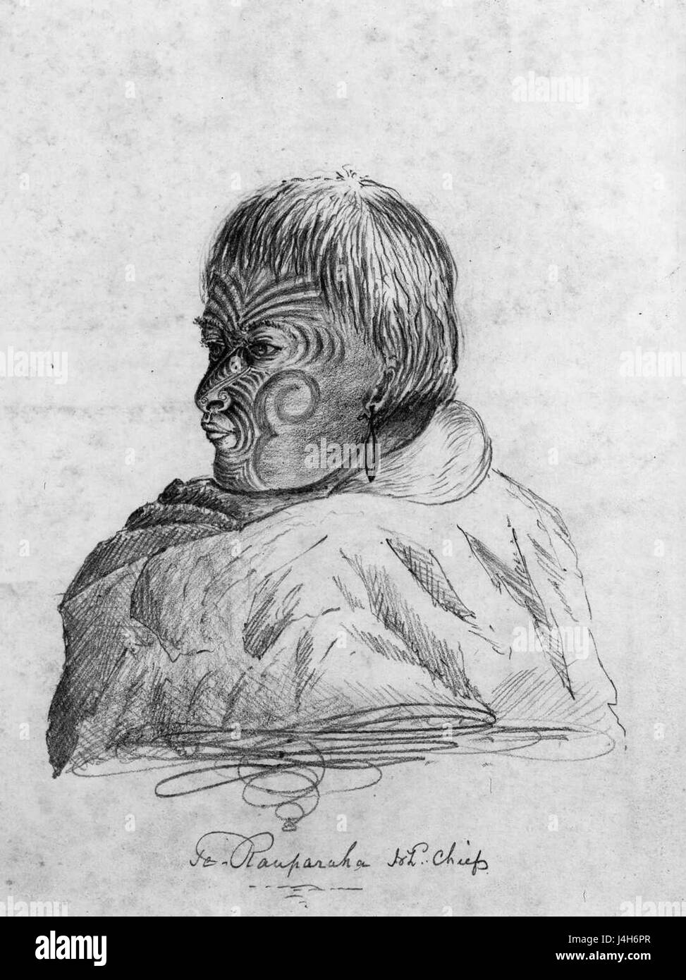 TE Rauparaha, ein prominenter Maori-Häuptling in Neuseeland, ist in diesem fotografischen Druck einer Waschzeichnung von Charles Heaphy aus dem Jahr 1839 dargestellt. Das Bild fängt eine Schlüsselfigur der Geschichte der Maori ein und unterstreicht seine Führungsrolle während der frühen Kolonialzeit in Neuseeland. Stockfoto TE Rauparaha, ein prominenter Maori-Häuptling in Neuseeland, ist in diesem fotografischen Druck einer Waschzeichnung von Charles Heaphy aus dem Jahr 1839 dargestellt. Das Bild fängt eine Schlüsselfigur der Geschichte der Maori ein und unterstreicht seine Führungsrolle während der frühen Kolonialzeit in Neuseeland. Stockfoto