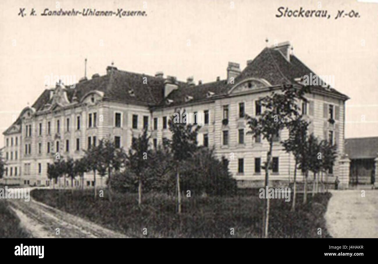 Das Bild mit der Bezeichnung „Stockerau LWUlKas 128“ ist ein Verweis auf ein bestimmtes Objekt oder Archiv. Der genaue Inhalt dieses Bildes ist unklar, aber es ist wahrscheinlich an ein historisches oder katalogisiertes Artefakt der Stadt Stockerau in Österreich gebunden, das möglicherweise mit lokaler Geschichte oder Archivalien in Verbindung steht. Stockfoto