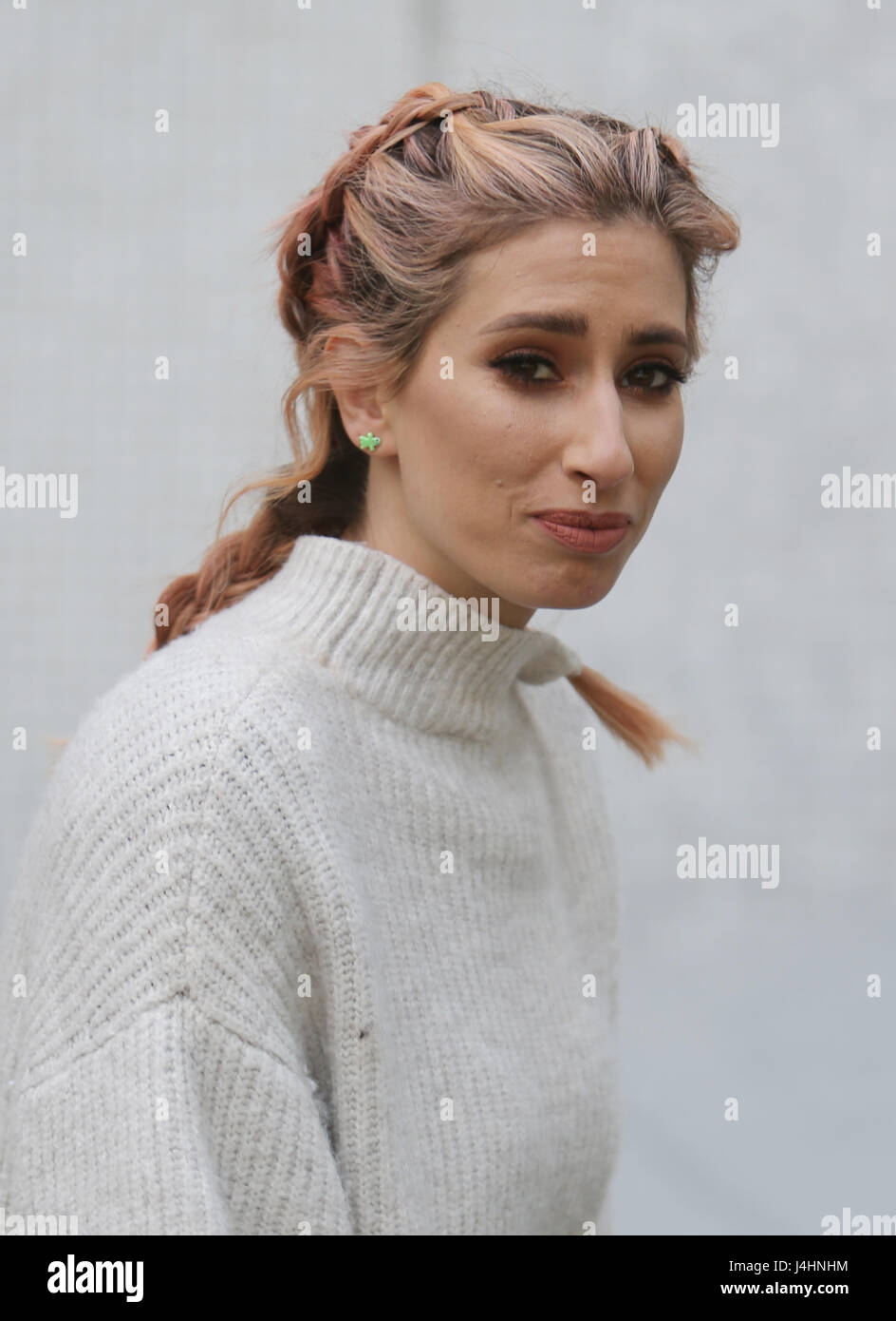 Stacey Solomon außerhalb ITV Studios mit: Stacey Solomon wo: London, Vereinigtes Königreich bei: Kredit-11. April 2017: Rocky/WENN.com Stockfoto