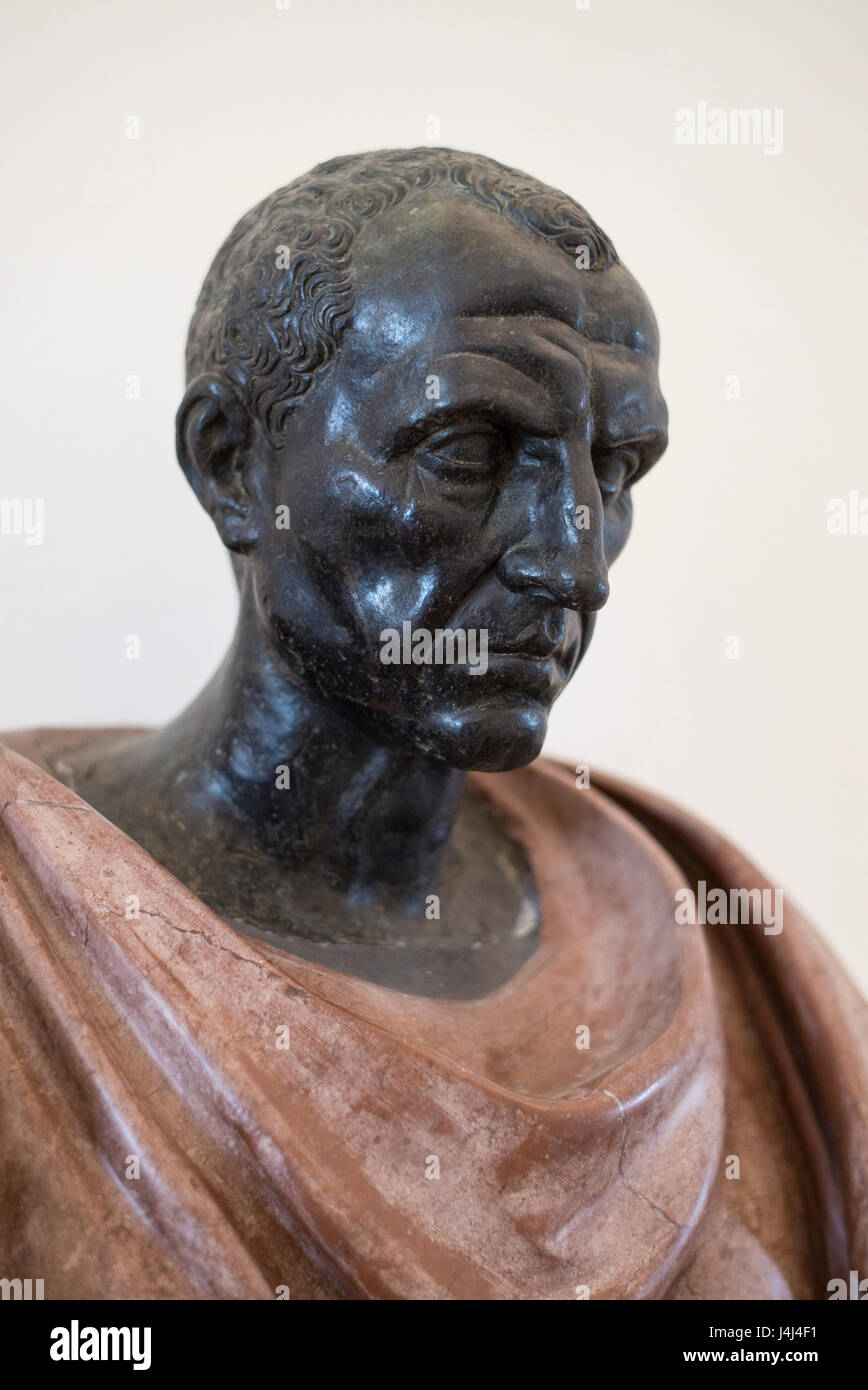 Rom. Italien. Büste von Julius Caesar. Museo Nazionale Romano. Palazzo Altemps.   Boncompagni Ludovisi Sammlung. Stockfoto