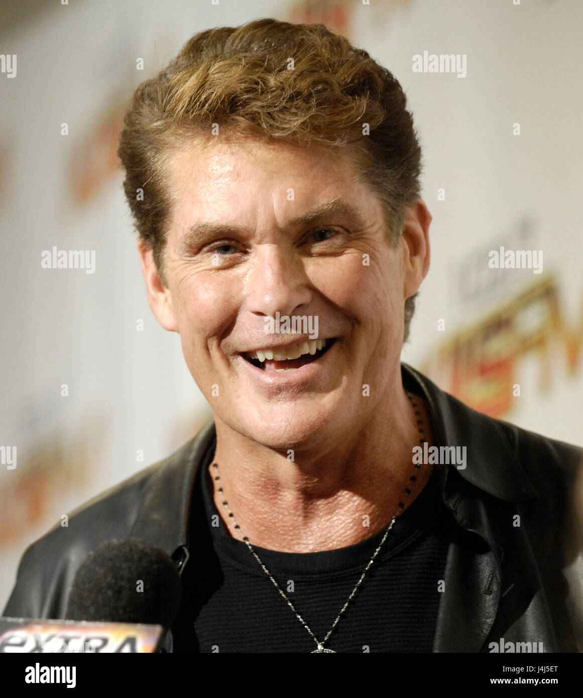 David Hasselhoff kommt bei KIIS FM Wango Tango 2010 Red Carpet im Staples Center im 15. Mai 2010 in Los Angeles, Kalifornien. Stockfoto